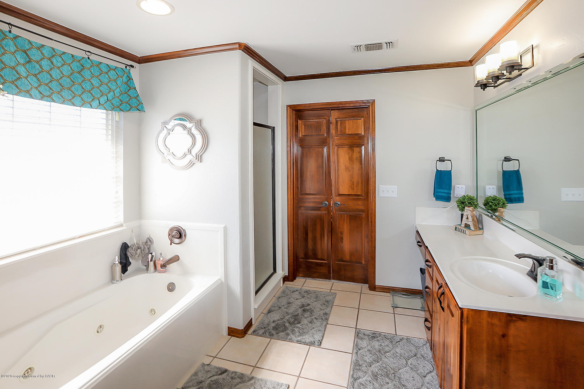7701 Raburn Lane Canyon, TX 79015 - Photo 13 of 28 Master Bath2