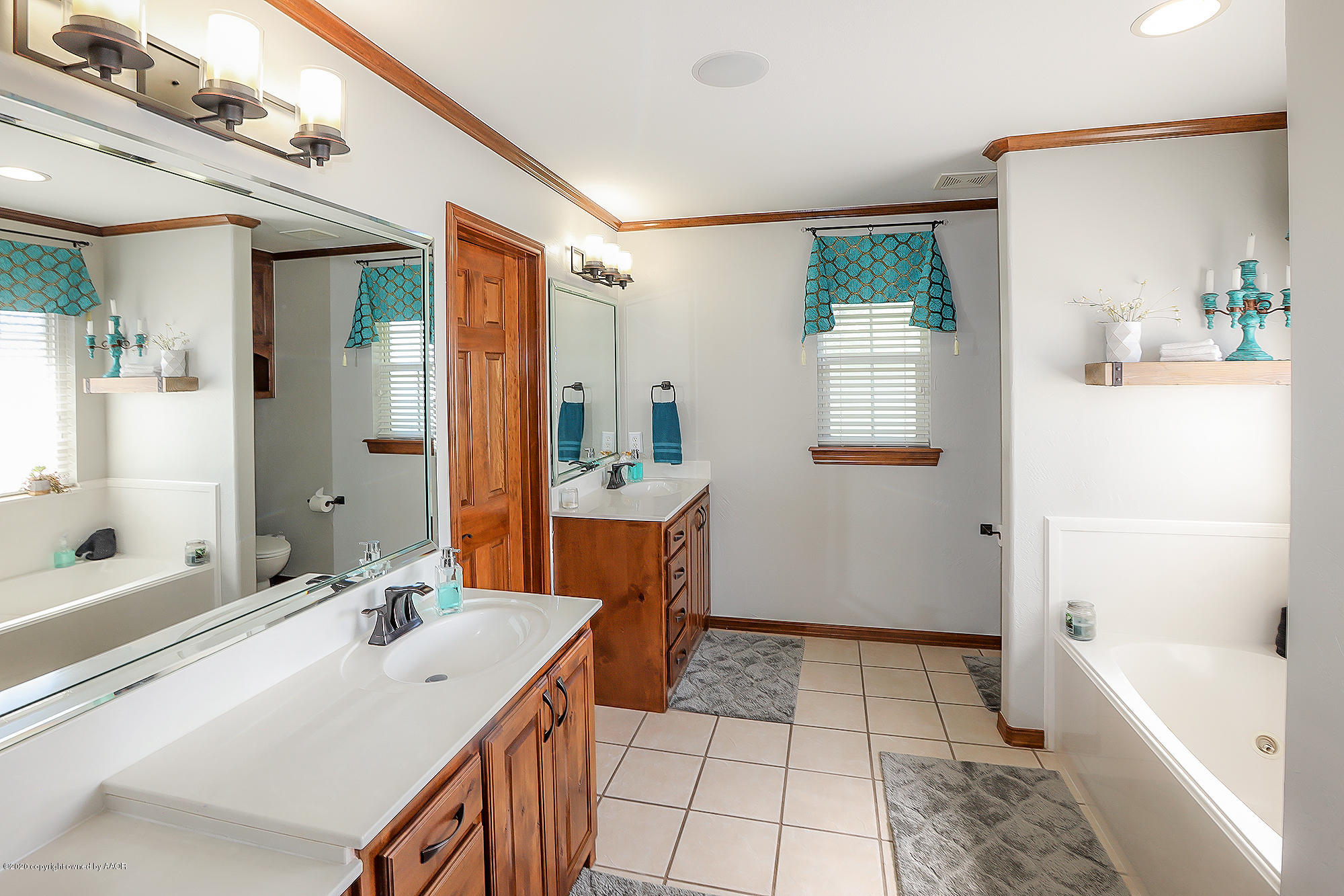 7701 Raburn Lane Canyon, TX 79015 - Photo 14 of 28 Master Bath