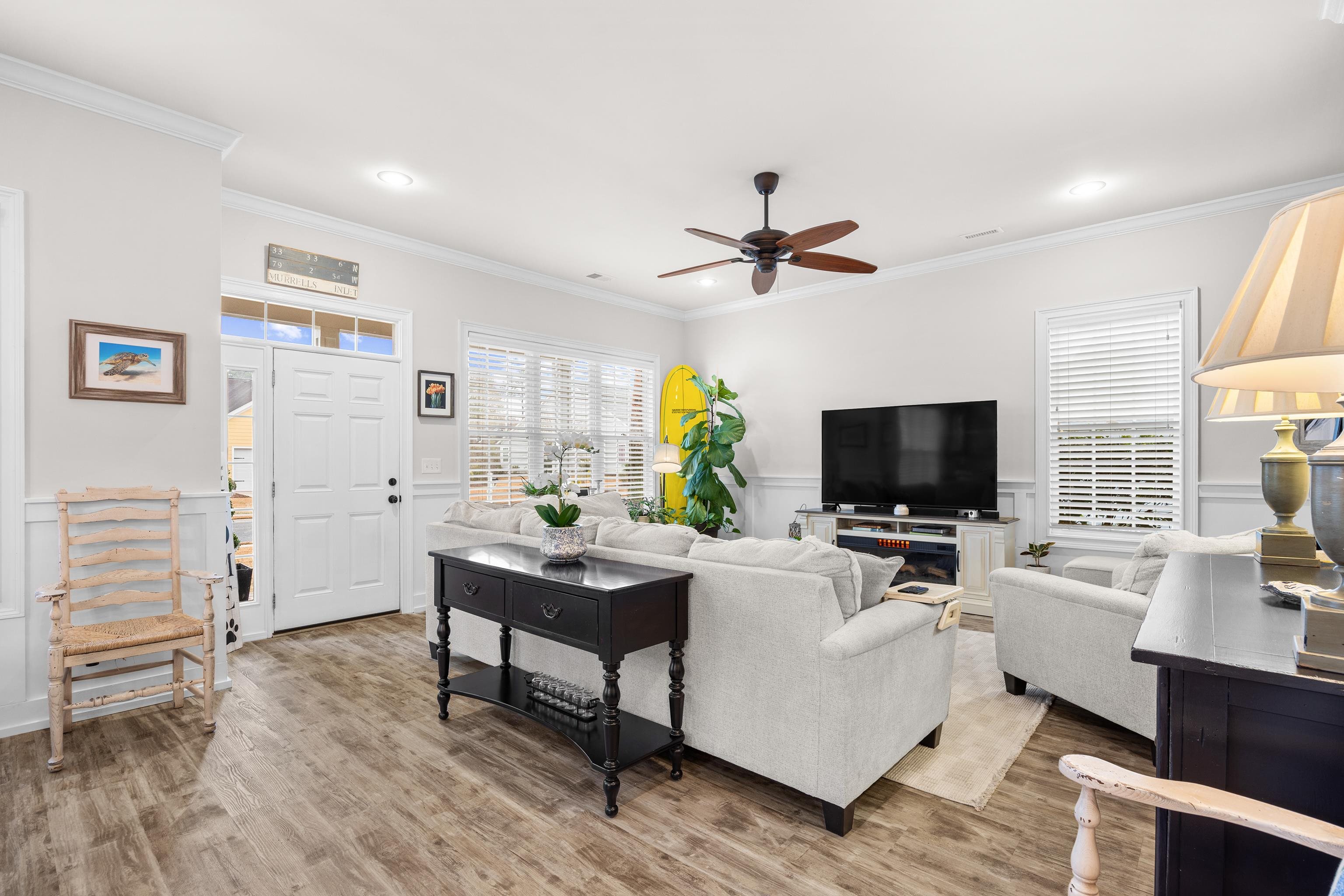 237 Outboard Drive Murrells Inlet, SC 29576 - Photo 3 of 43