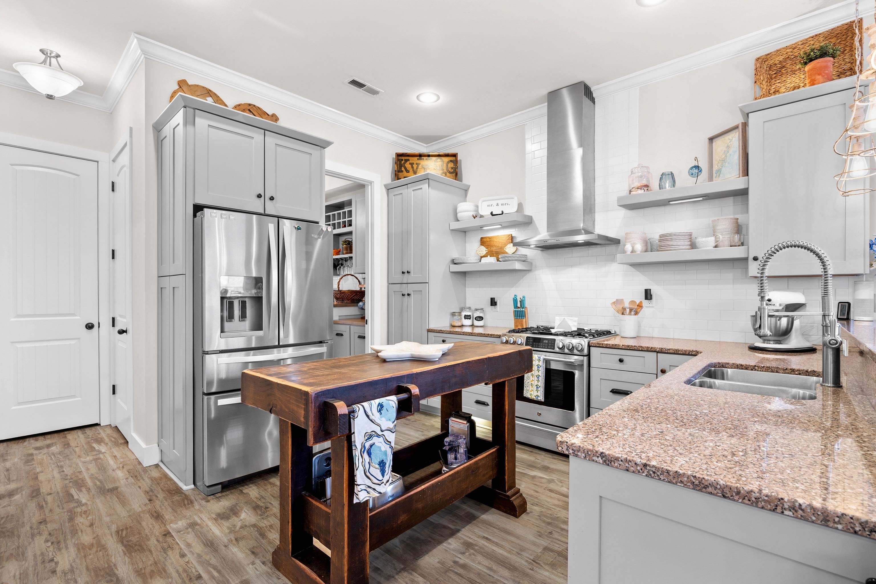 237 Outboard Drive Murrells Inlet, SC 29576 - Photo 10 of 43