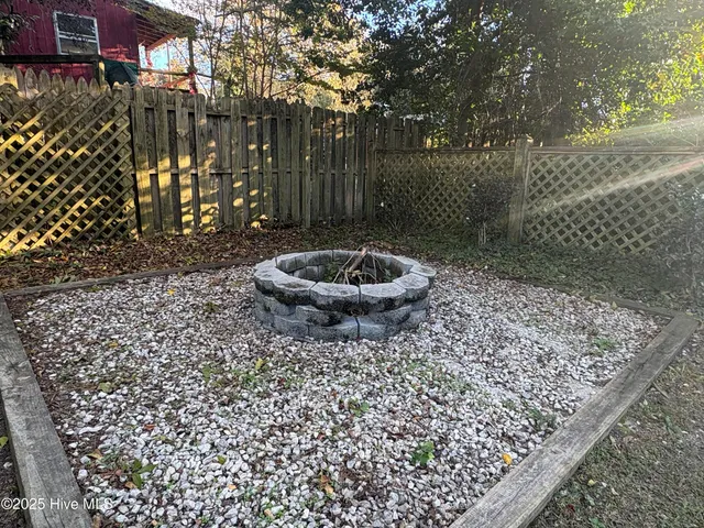 $275,000 | 301 River Road, Washington, NC 27889