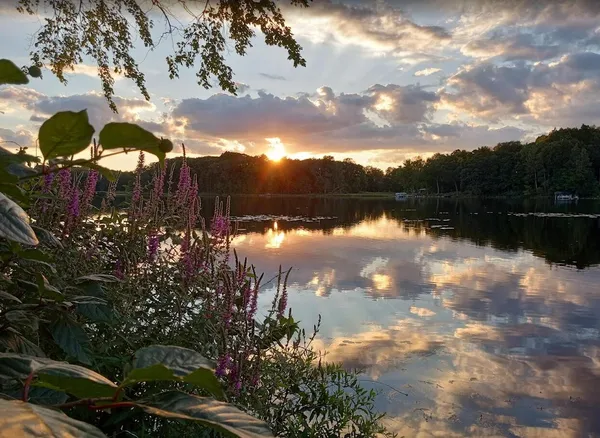 $479,000 | 598 Scotts Drive, Delton, MI 49046