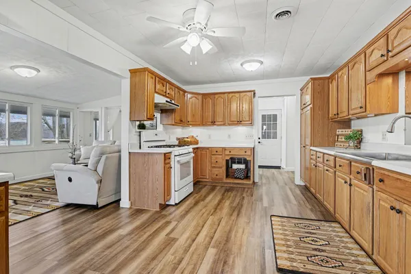 $479,000 | 598 Scotts Drive, Delton, MI 49046