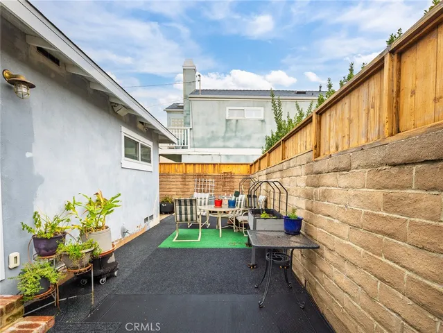 $1,595,000 | 211 East Pine Avenue, El Segundo, CA 90245