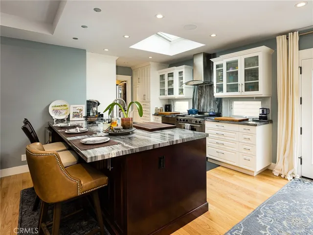 $1,595,000 | 211 East Pine Avenue, El Segundo, CA 90245