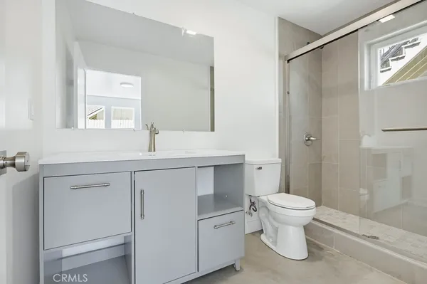 $2,850 | 1017 Riverine Avenue, Santa Ana, CA 92701