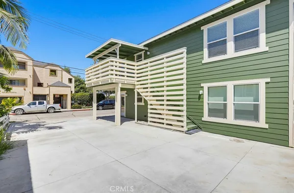 $2,850 | 1017 Riverine Avenue, Santa Ana, CA 92701