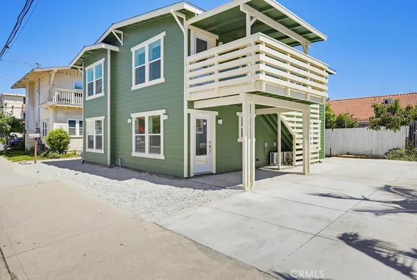 $2,850 | 1017 Riverine Avenue, Santa Ana, CA 92701