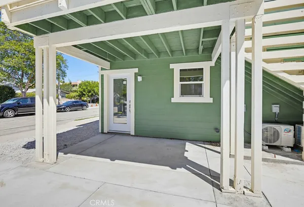 $2,850 | 1017 Riverine Avenue, Santa Ana, CA 92701