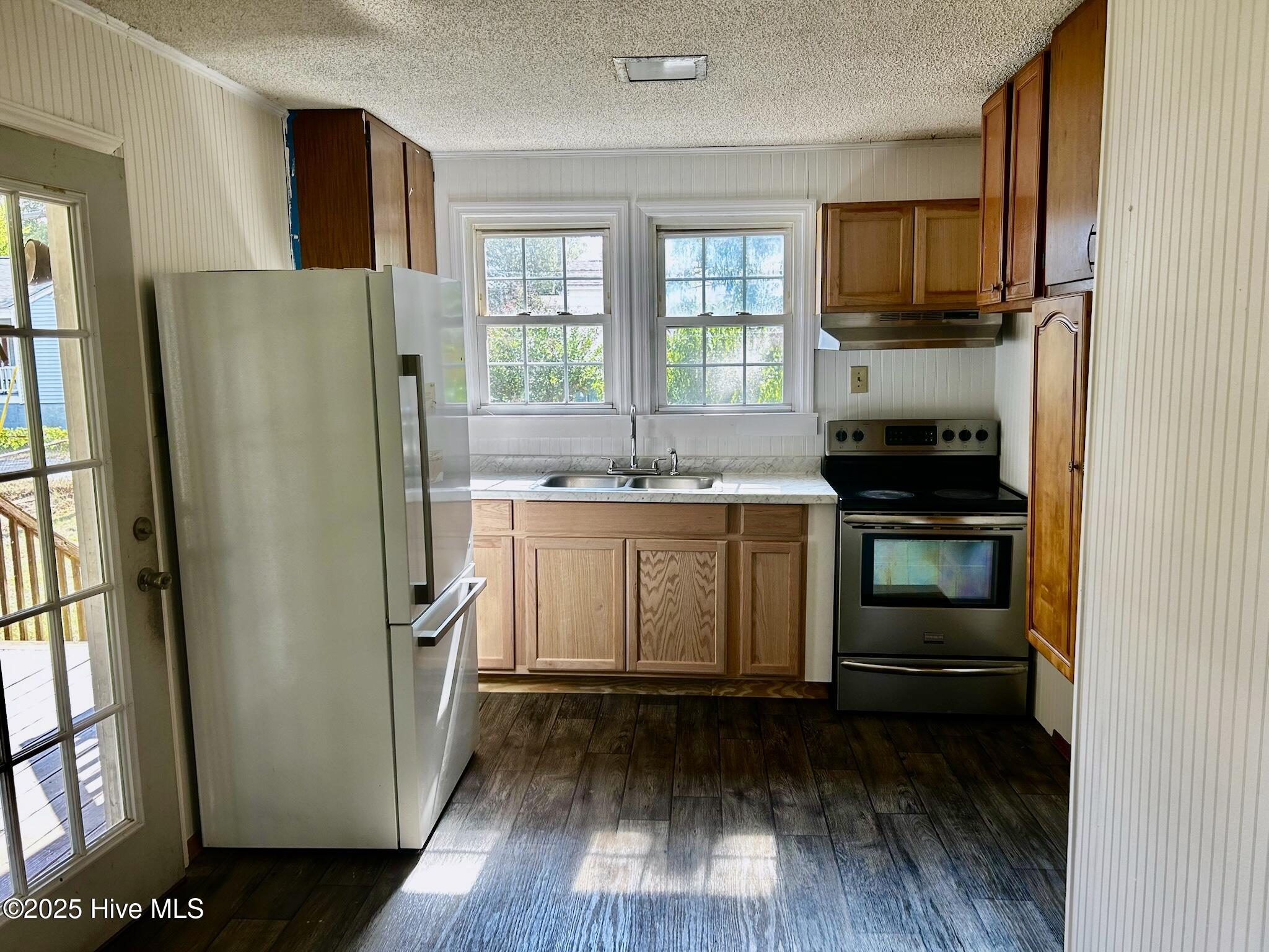 232 Aleo 7th Avenue Rockingham, NC 28379 - Photo 3 of 15 kitchen