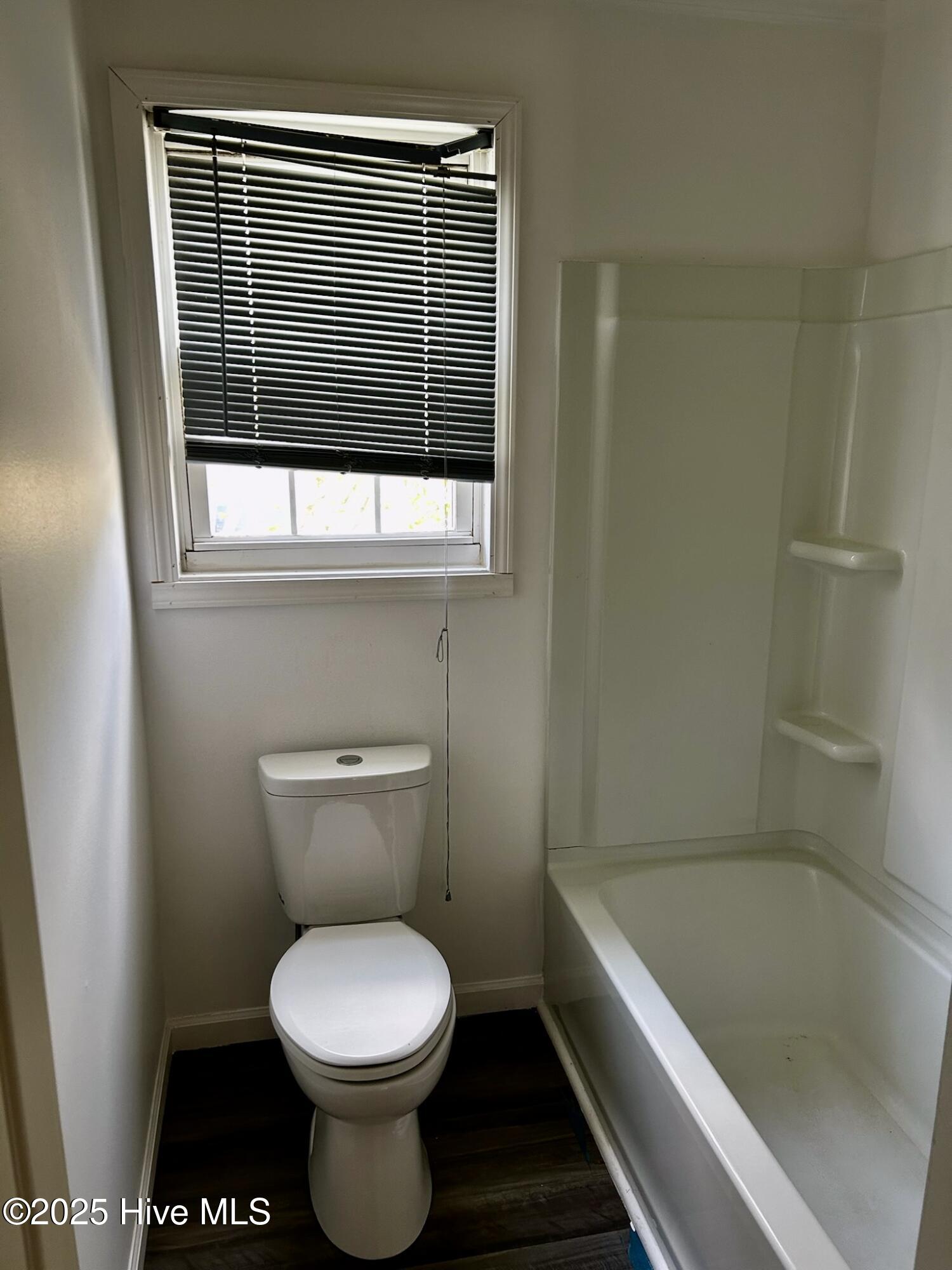 232 Aleo 7th Avenue Rockingham, NC 28379 - Photo 10 of 15 bathroom