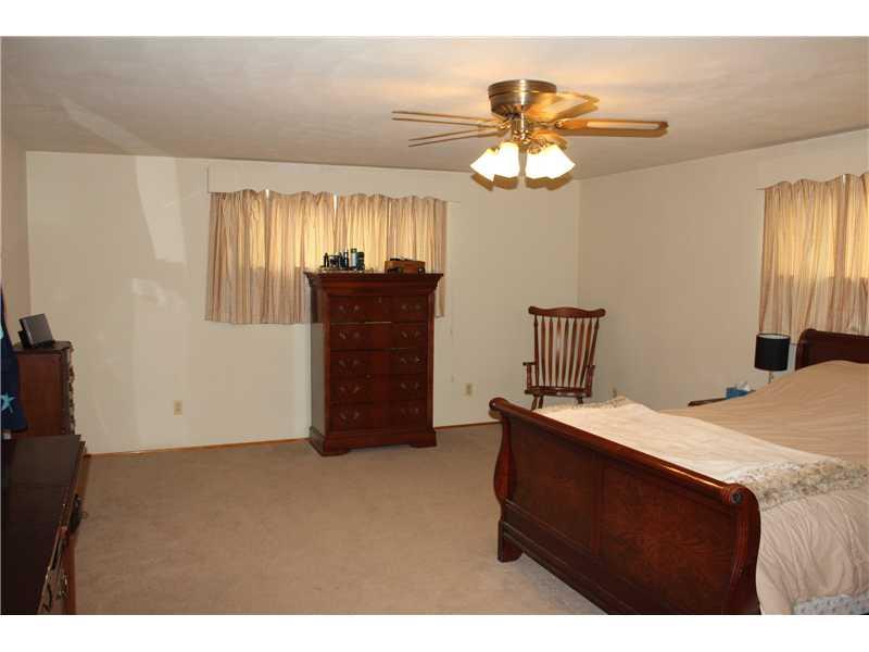 2374 Rose Garden Road Pittsburgh, PA 15220 - Photo 14 of 25 Master Bedroom.