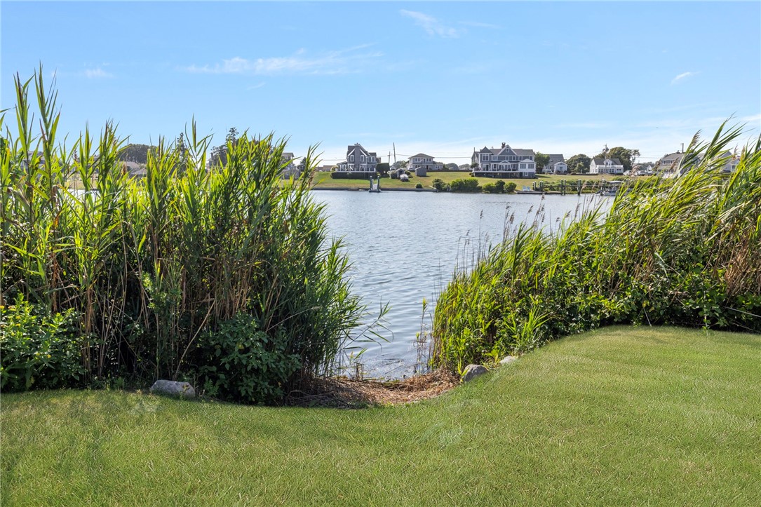 76 Peninsula Road South Kingstown, RI 02879 - Photo 19 of 50 Gallery Image 19