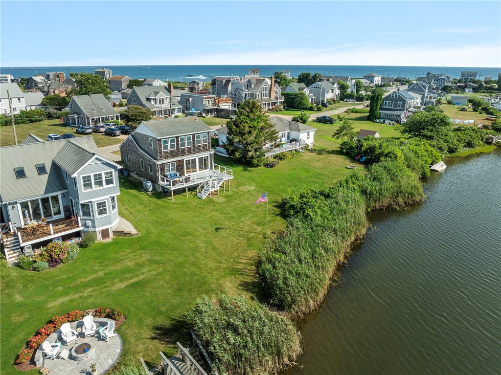 76 Peninsula Road South Kingstown, RI 02879 - Photo 3 of 50 Gallery Image 3