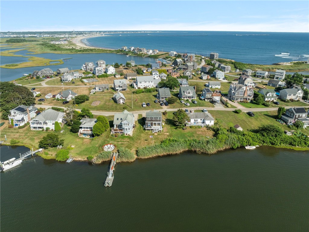 76 Peninsula Road South Kingstown, RI 02879 - Photo 4 of 50 Gallery Image 4