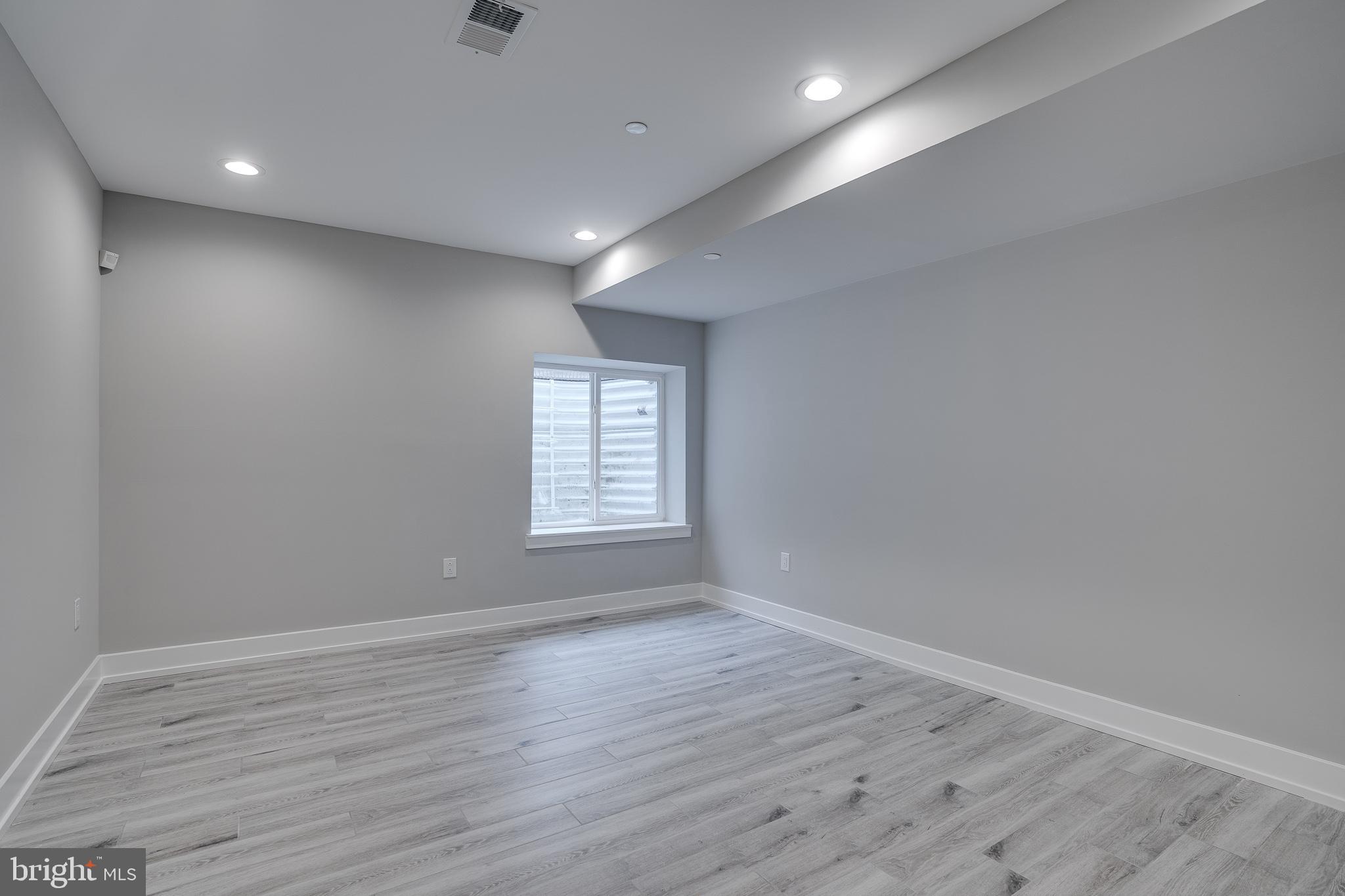 2323 Federal Street Philadelphia, PA 19146 - Photo 13 of 39