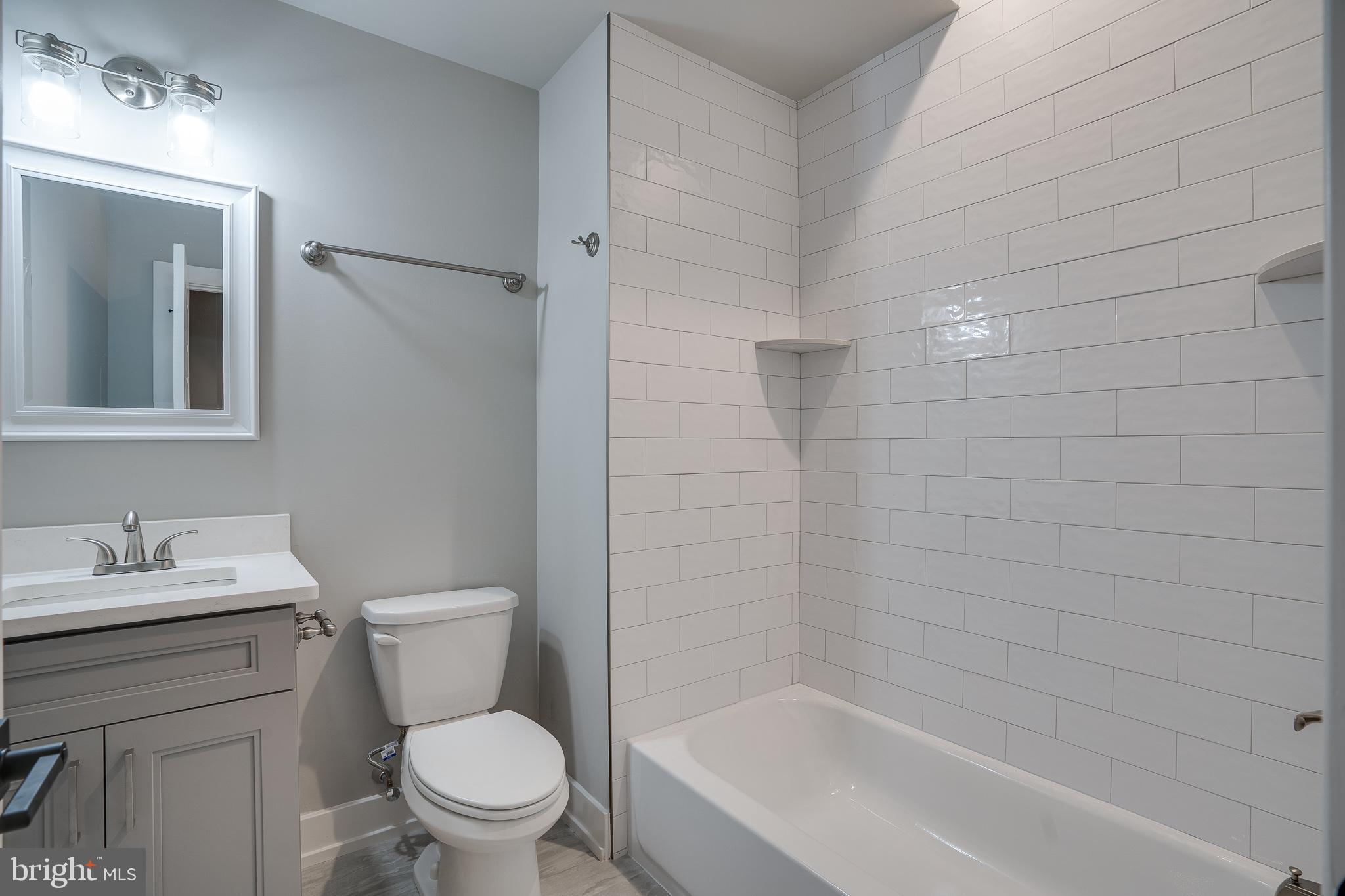 2323 Federal Street Philadelphia, PA 19146 - Photo 15 of 39