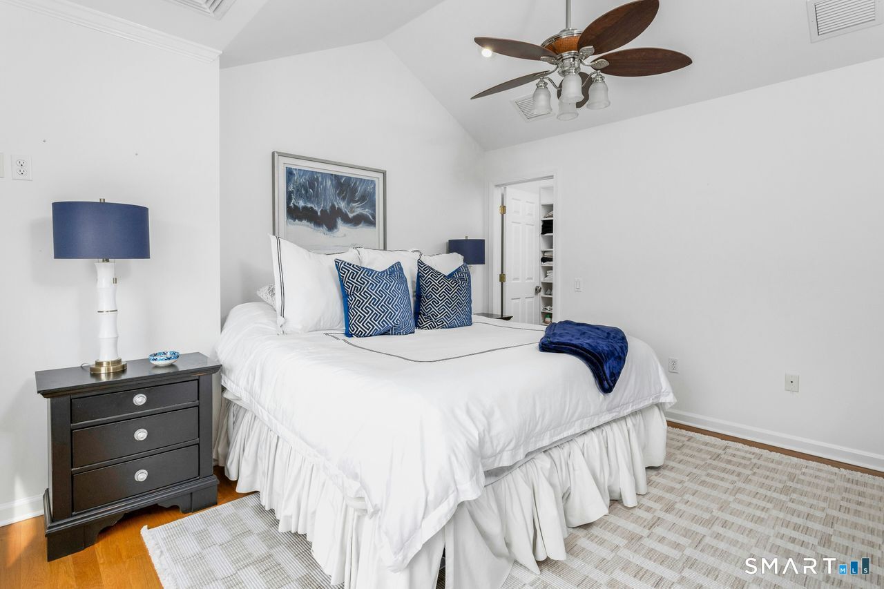 18 Chester Street Norwalk, CT 06850 - Photo 20 of 33