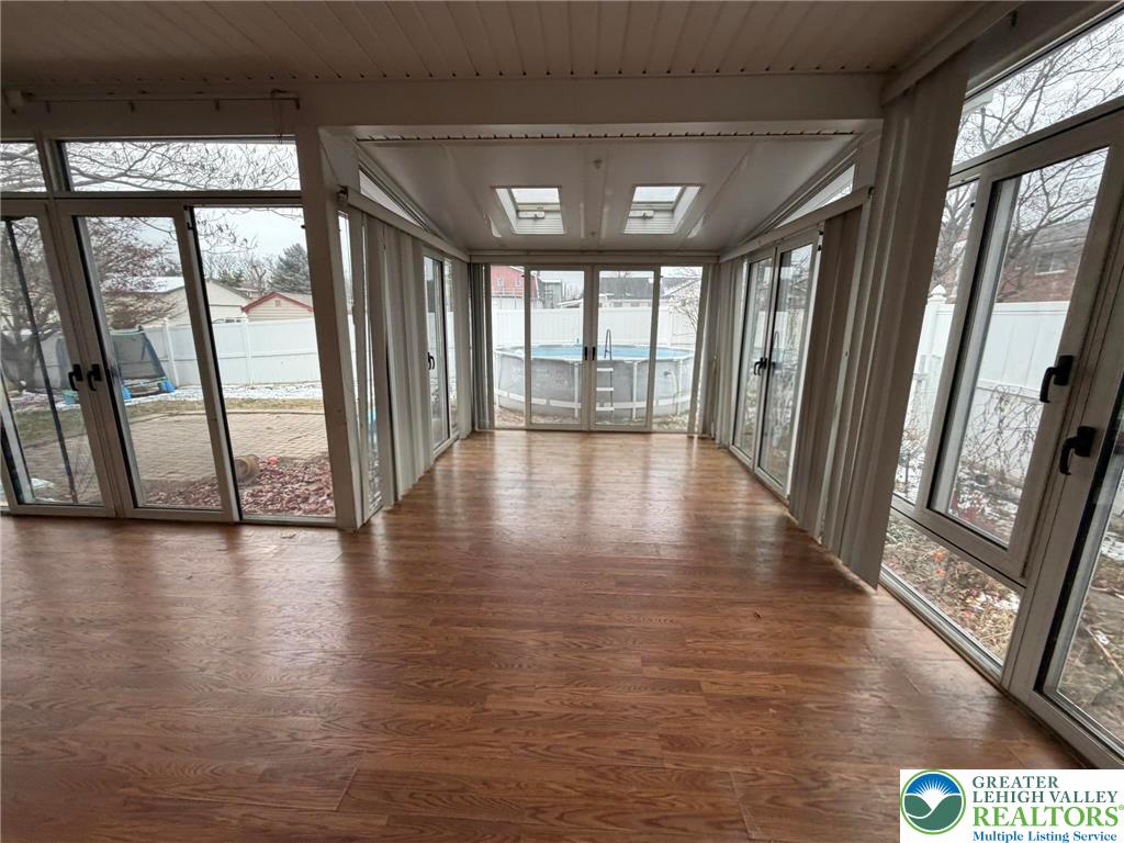 719 Hunter Street Catasauqua, PA 18032 - Photo 20 of 41 a view of an entryway