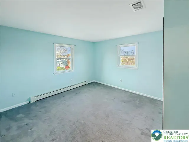 $399,900 | 719 Hunter Street, Catasauqua, PA 18032