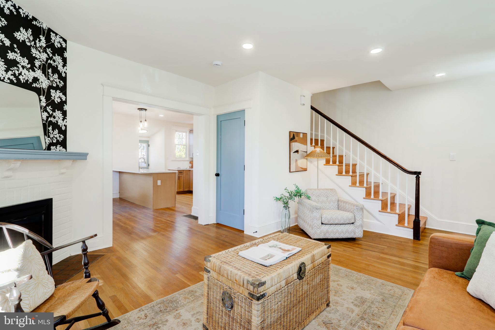 1121 West Clay Street Lancaster, PA 17603 - Photo 3 of 38