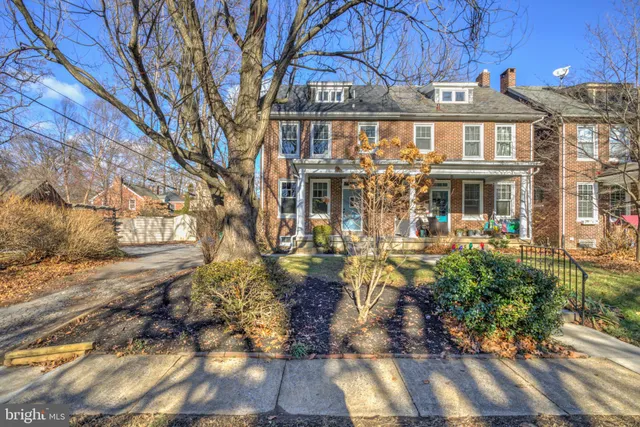 $424,900 | 1121 West Clay Street, Lancaster, PA 17603