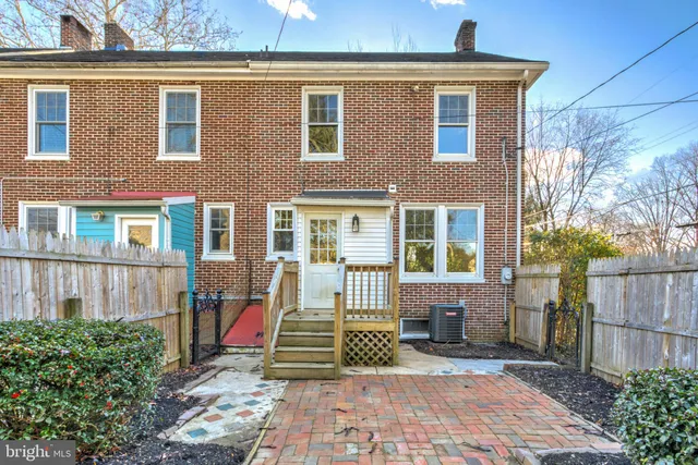 $424,900 | 1121 West Clay Street, Lancaster, PA 17603