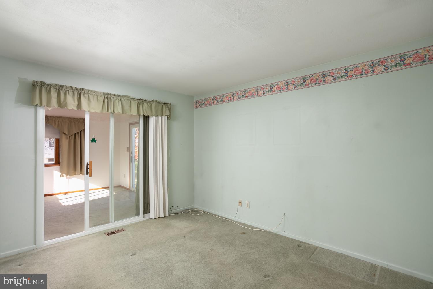 233 George Dye Road Hamilton, NJ 08690 - Photo 13 of 25