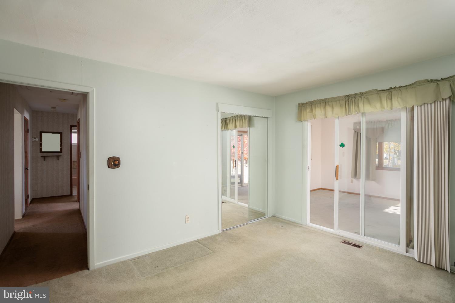 233 George Dye Road Hamilton, NJ 08690 - Photo 14 of 25