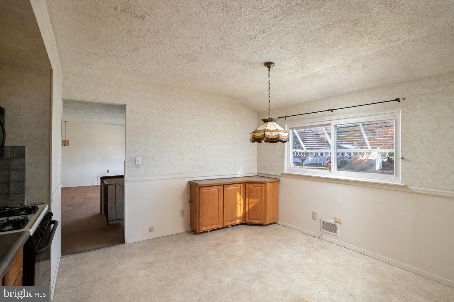 233 George Dye Road Hamilton, NJ 08690 - Photo 8 of 25