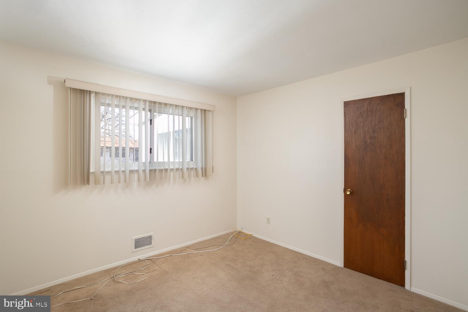 233 George Dye Road Hamilton, NJ 08690 - Photo 10 of 25