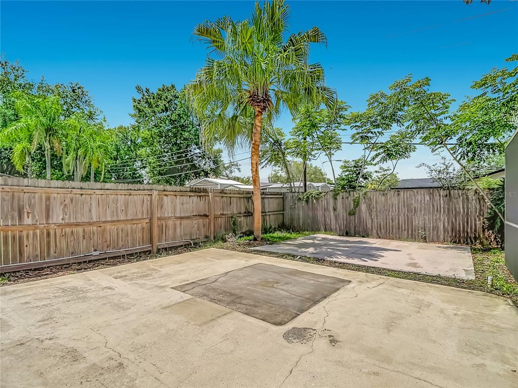 811 Ambassador Loop Tampa, FL 33613 - Photo 71 of 75
