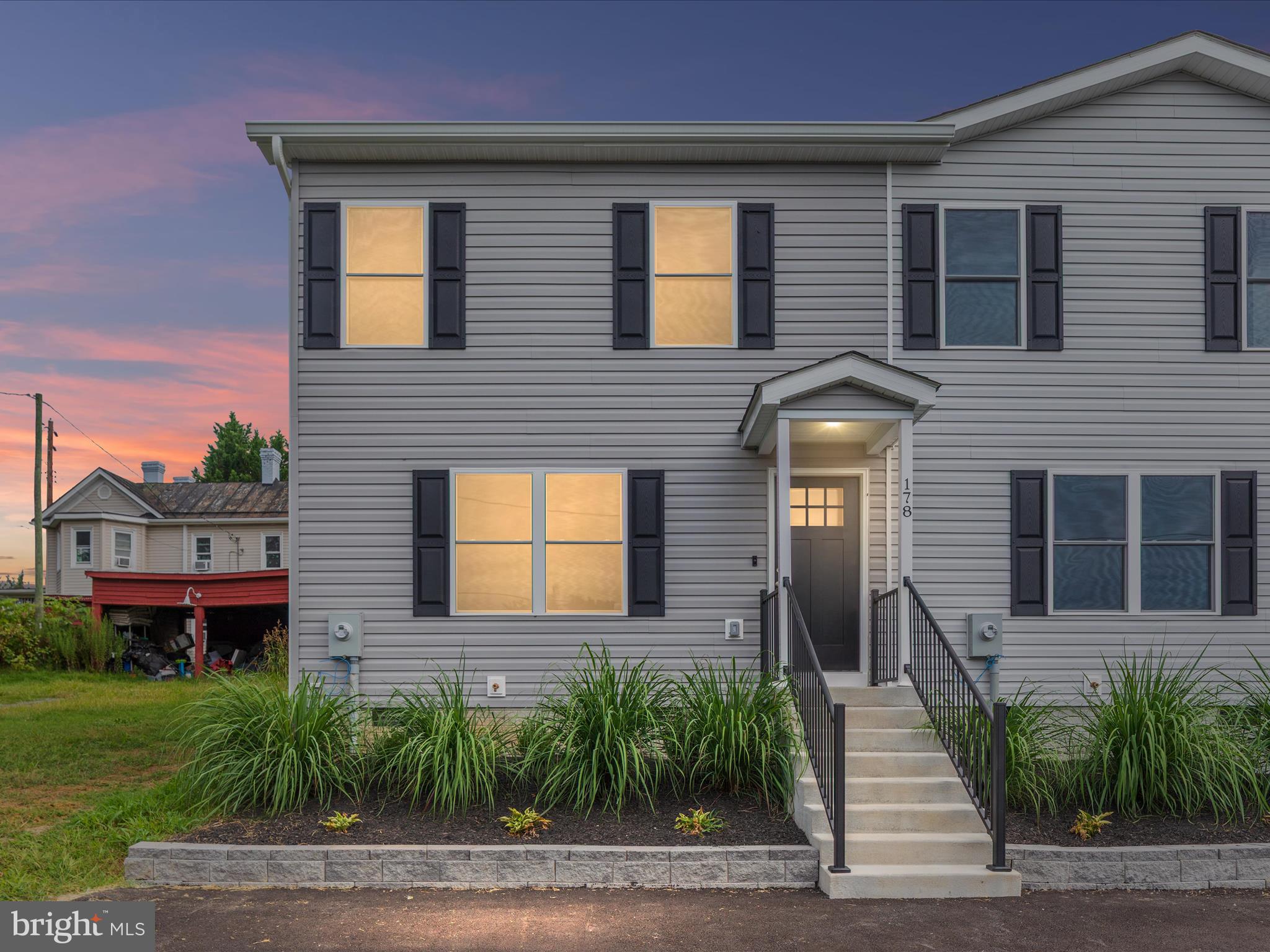 Main Front View 178 Bank Street