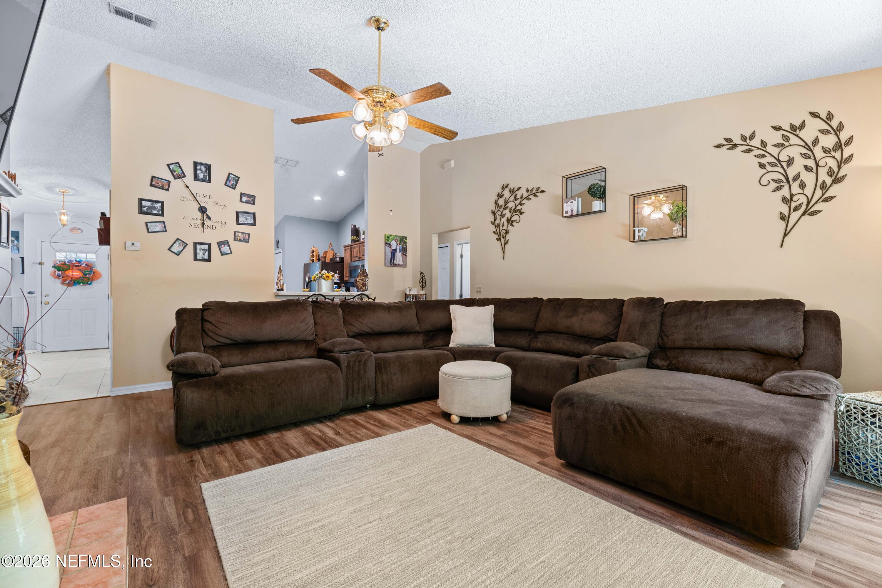 1563 Graduation Lane Middleburg, FL 32068 - Photo 8 of 27 1563 Graduation Ln-8