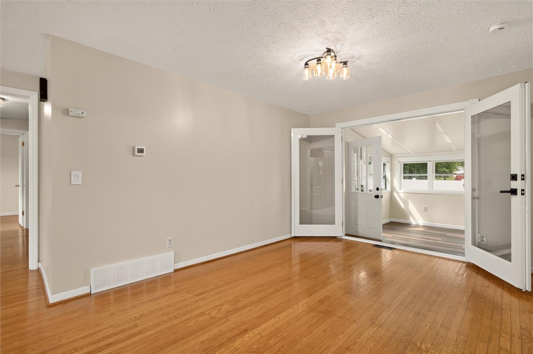 206 Huckleberry Road Farmington, NY 14425 - Photo 27 of 49 Gallery Image 27