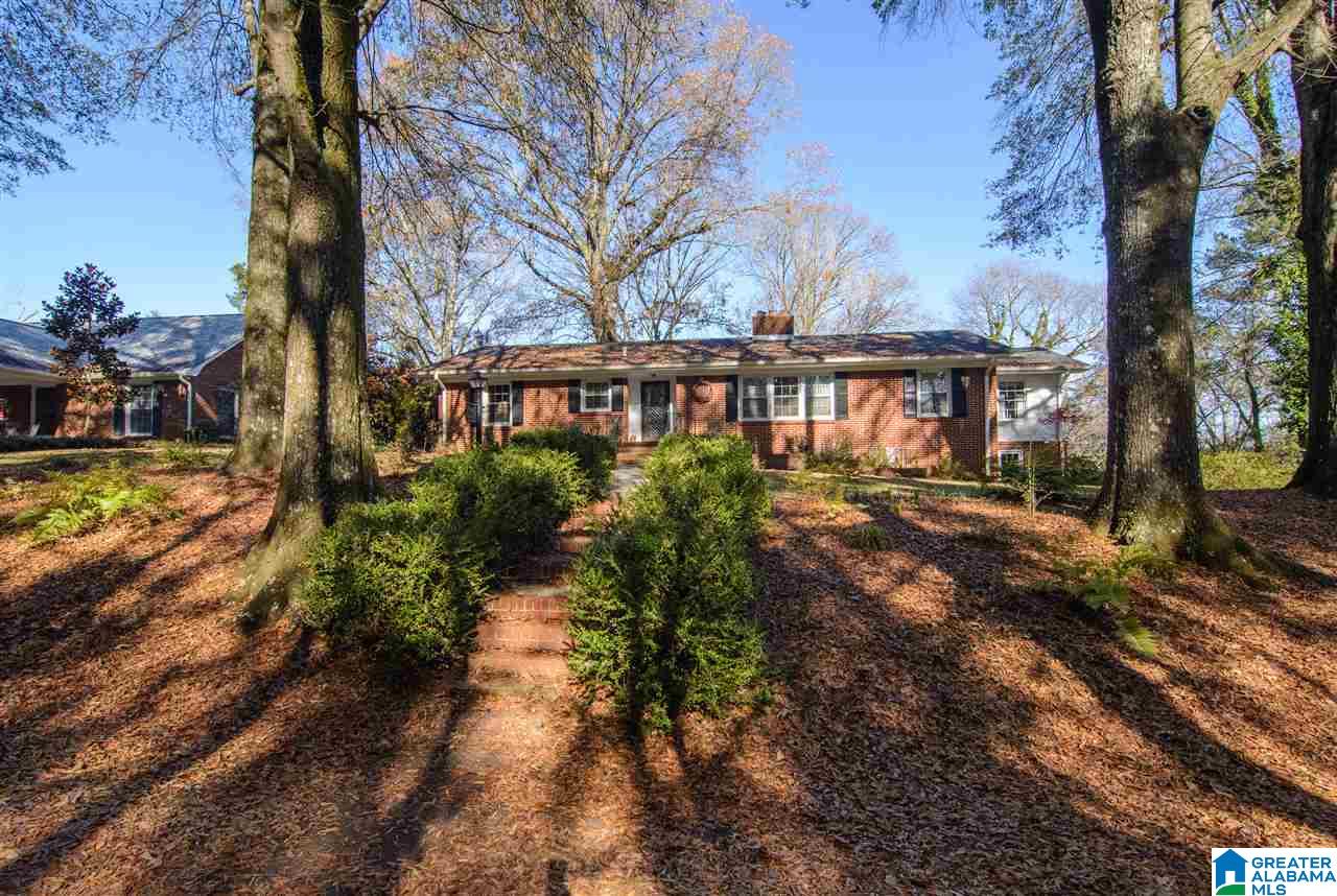 1300 Lloyd Road Sylacauga, AL 35150 - Photo 3 of 50