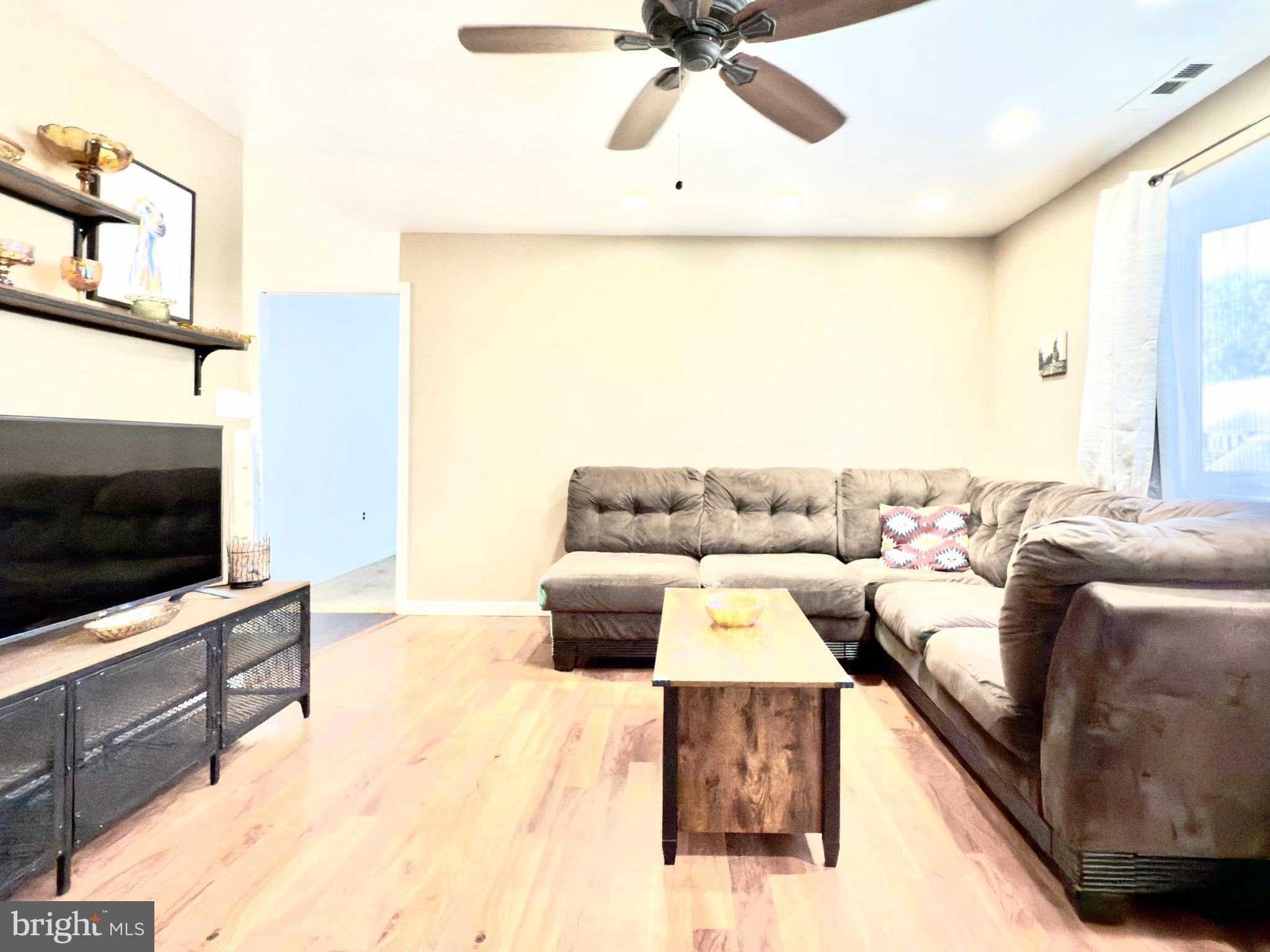 416 Flanders Road Burlington, NJ 08016 - Photo 5 of 29