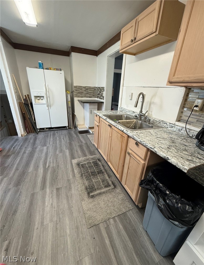 16812 Endora Road Cleveland, OH 44112 - Photo 9 of 13