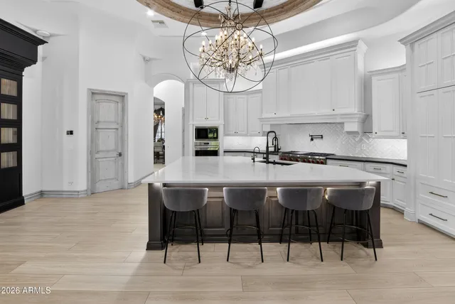 $3,200,000 | 2748 East Warbler Road, Gilbert, AZ 85297