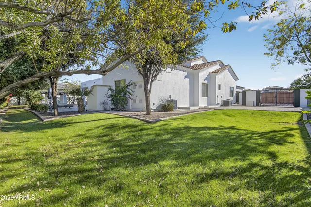 $3,200,000 | 2748 East Warbler Road, Gilbert, AZ 85297