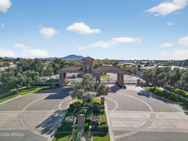 $3,200,000 | 2748 East Warbler Road, Gilbert, AZ 85297