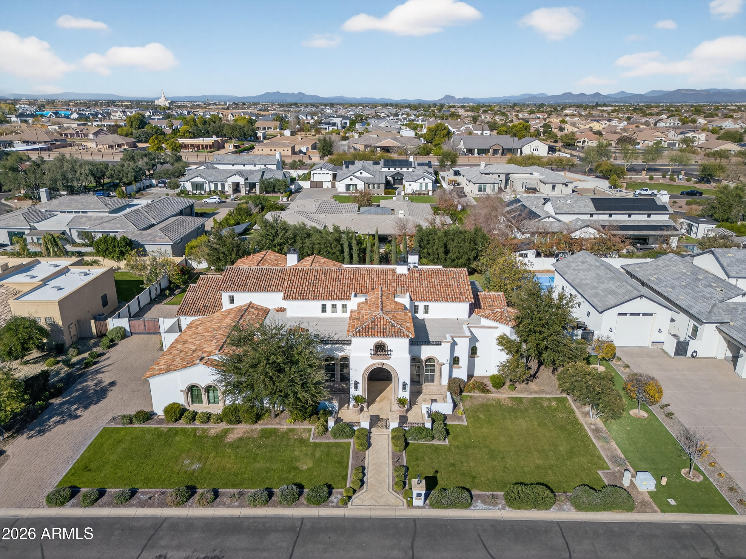 2748 East Warbler Road Gilbert, AZ 85297 - Photo 73 of 77 383_a4m_amgil