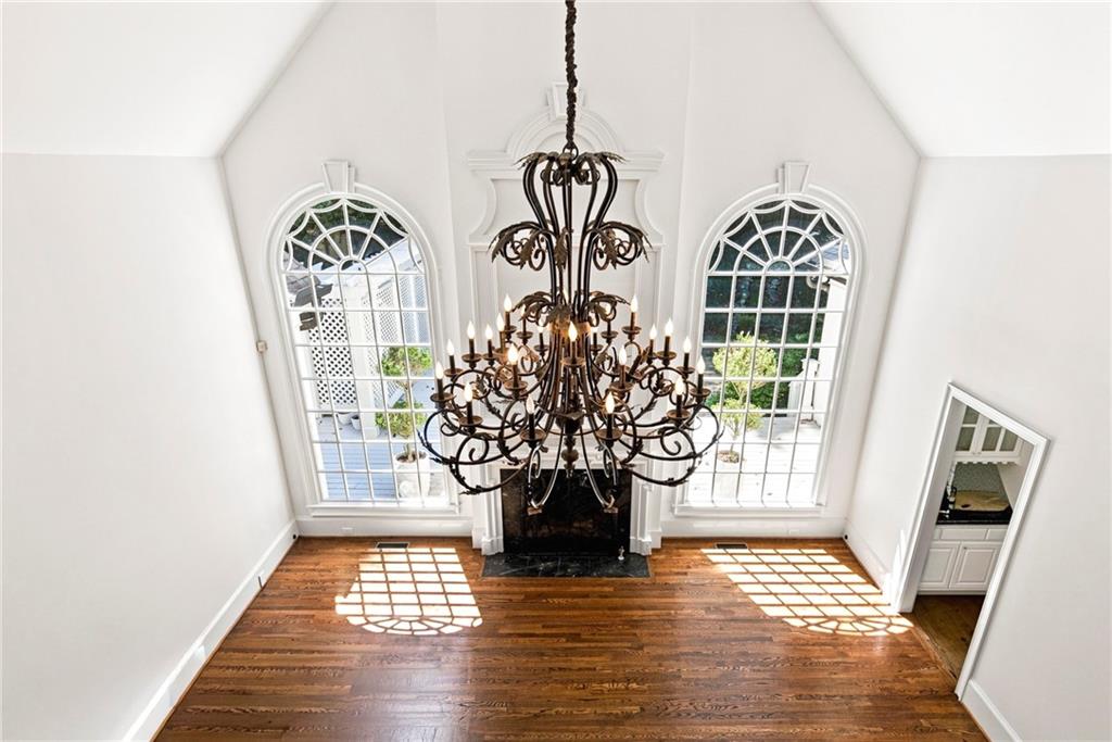 885 Carlton Ridge Northeast Atlanta, GA 30342 - Photo 19 of 86 Gallery Image 19