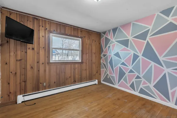 $325,000 | 15 Cracow Avenue, Windham, CT 06280