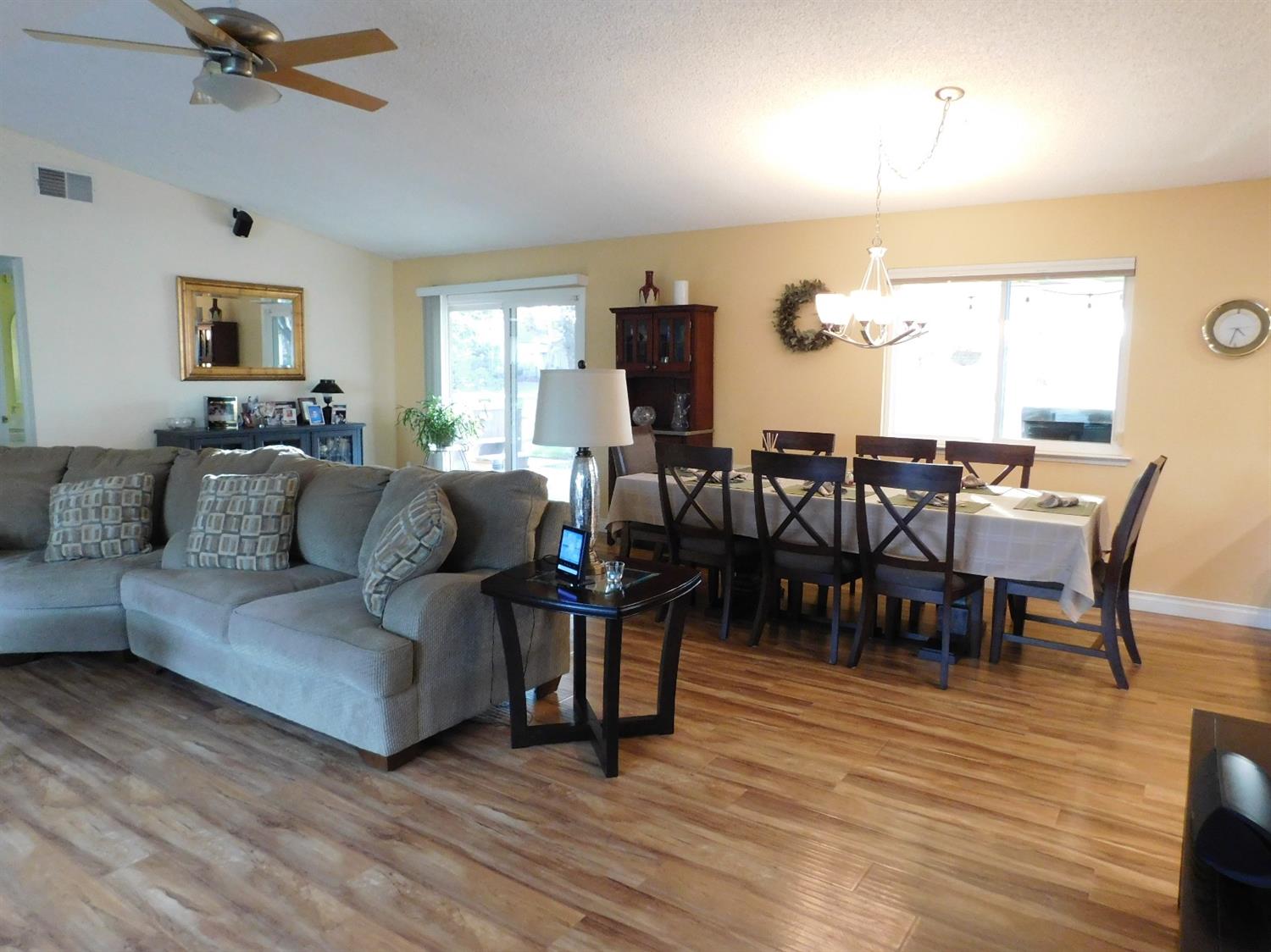 15266 Mark Road Madera, CA 93636 - Photo 3 of 14 Gallery Image 3