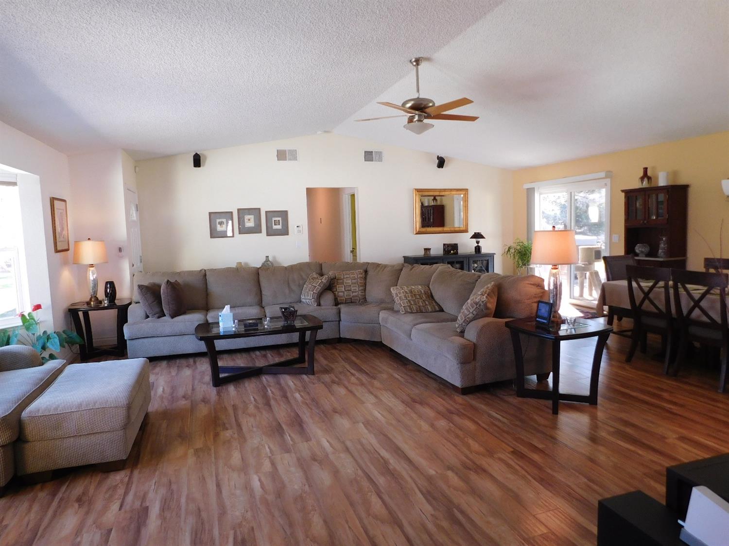 15266 Mark Road Madera, CA 93636 - Photo 4 of 14 Gallery Image 4