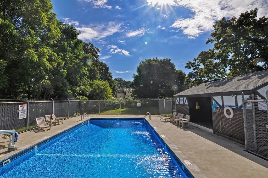 151 King Street, Unit 308 Franklin, MA 02038 - Photo 23 of 29