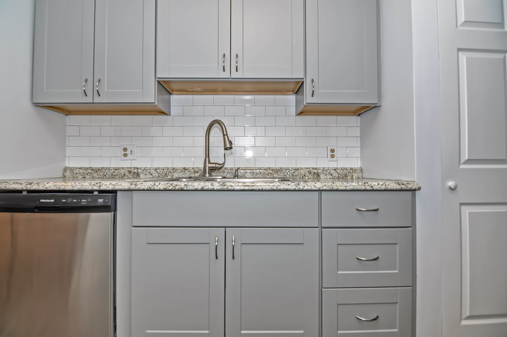 151 King Street, Unit 308 Franklin, MA 02038 - Photo 6 of 29