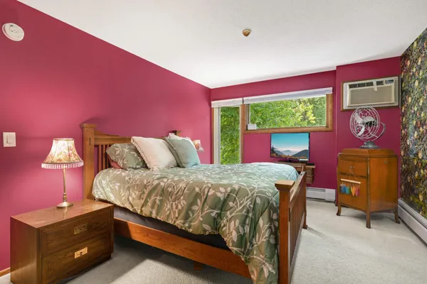 $172,900 | 12600 Parkwood Drive, Unit 307, Burnsville, MN 55337