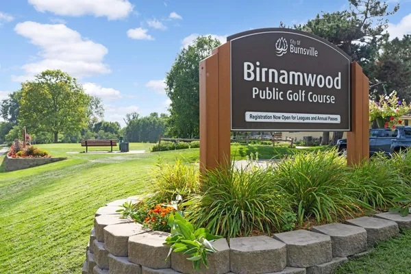 $172,900 | 12600 Parkwood Drive, Unit 307, Burnsville, MN 55337